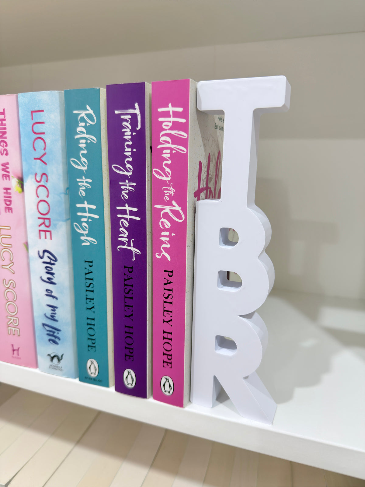 TBR Bookshelf Sign