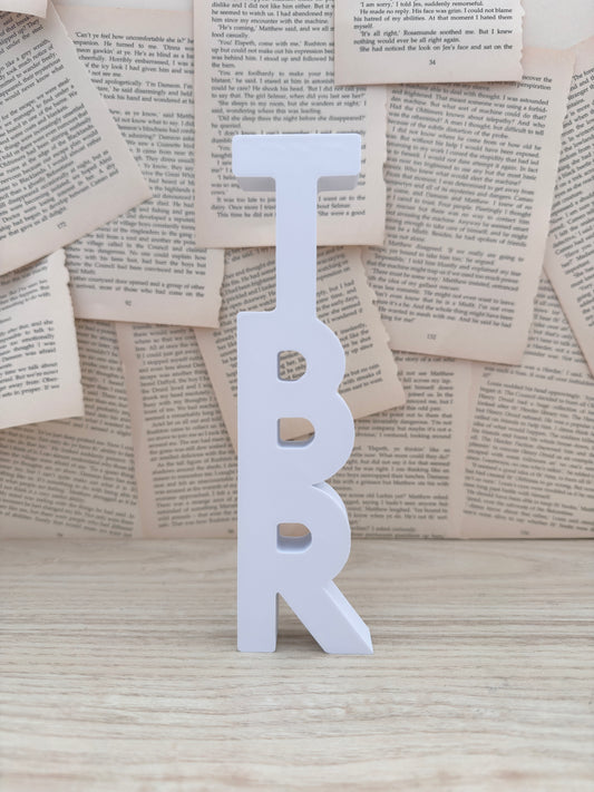 TBR Bookshelf Sign