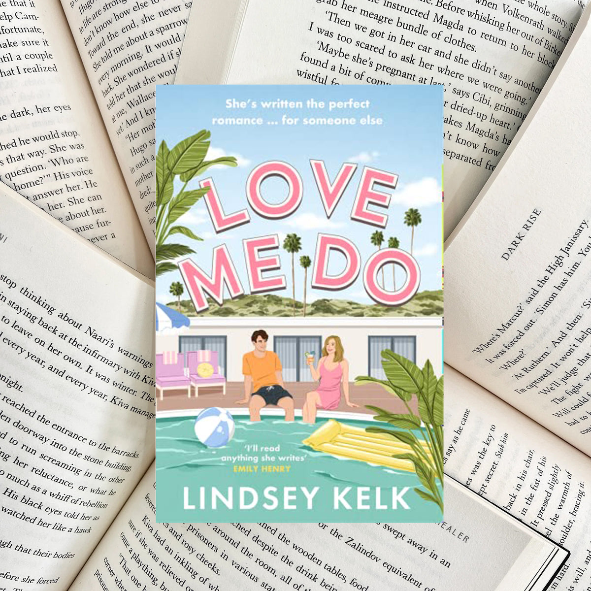 Love Me Do By Lindsey Kelk (SECOND-HAND)